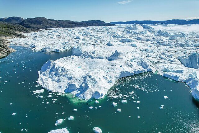 Greenland ice caps melting