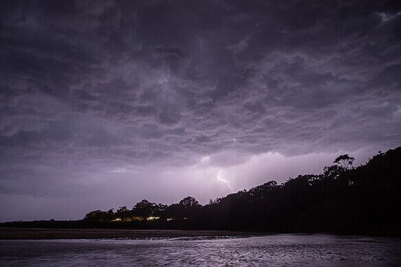 lightning caused wildfire